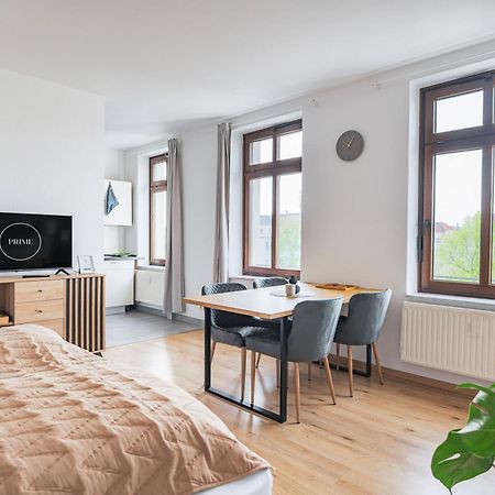 Prime - 2 Zimmer Wohnung Direkt Am Fluss Leipzig Exterior foto